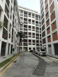 Blk 833 Hougang Central (Hougang), HDB Executive #615972621